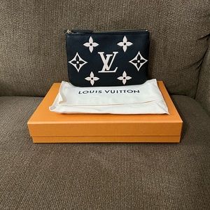 Louis Vuitton Double Zip Pochette in Bicolor